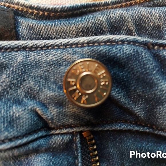 Celebrity Pink Jean Shorts - Picture 6 of 6